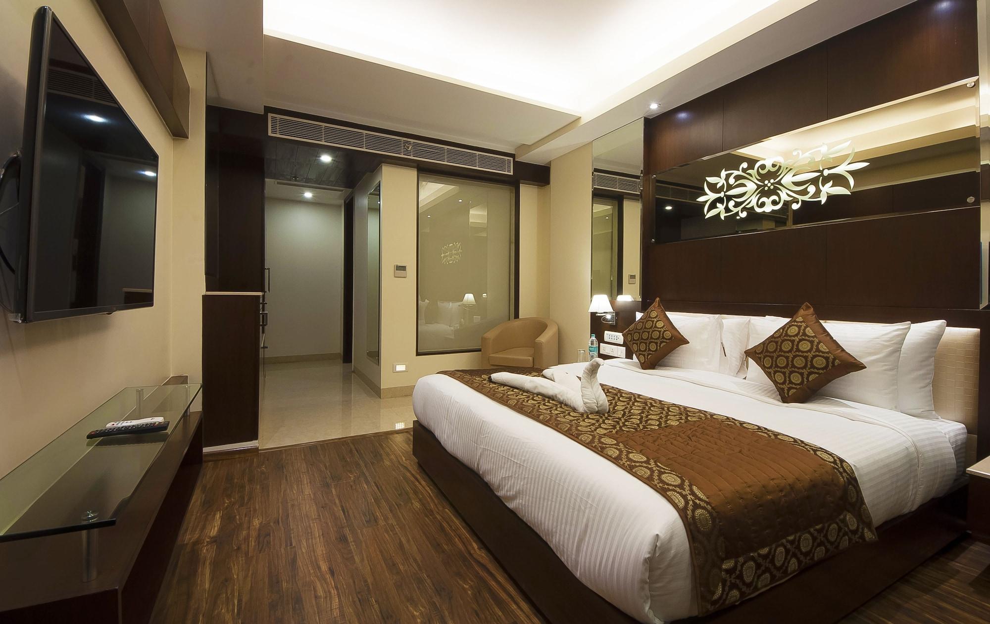 Hotel Golden Grand Delhi  Exterior foto