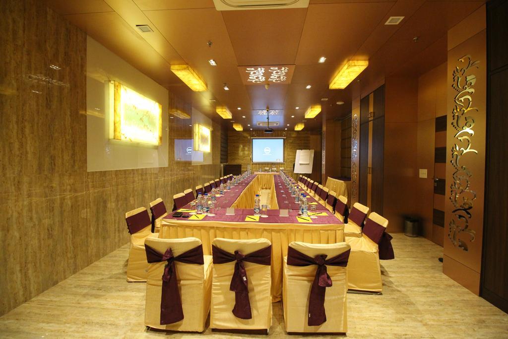 Hotel Golden Grand Delhi  Exterior foto