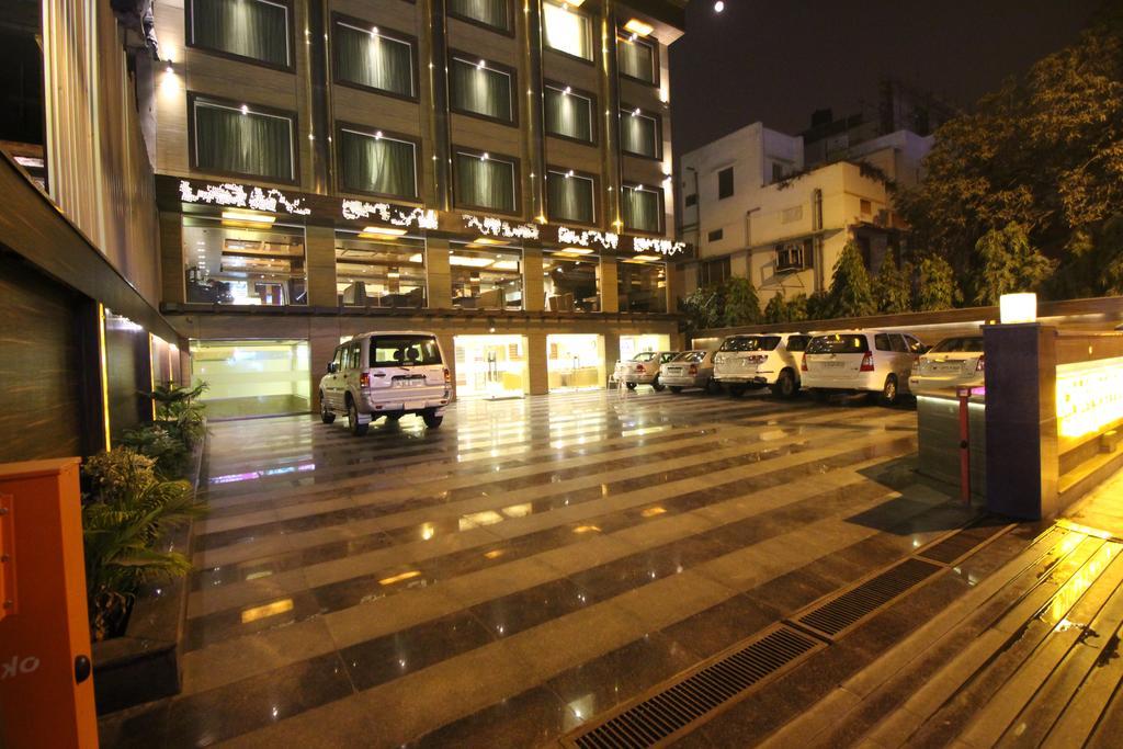 Hotel Golden Grand Delhi  Exterior foto